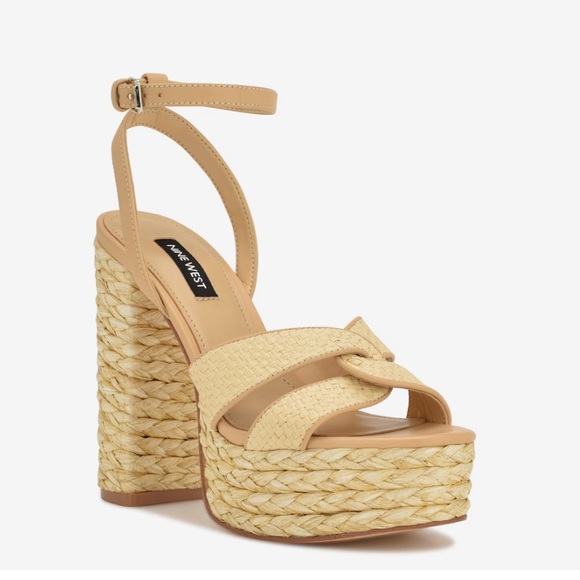 Nine West Shoes - NWOT Nine West New platform heels